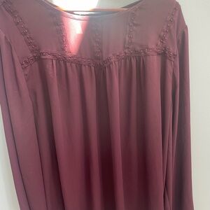 Loft Plus 20/22 Elegant Burgundy Women's Top
